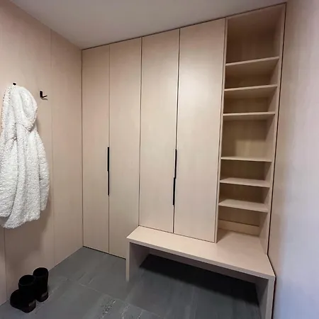 Petris - Family&friends - View